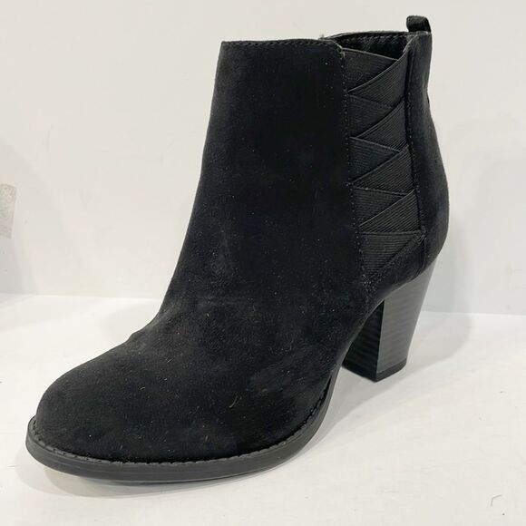 Mia Amour Elizabeth Women’s Black Memory Foam Footbed Slip On Chelsea Boots - Picture 1 of 11